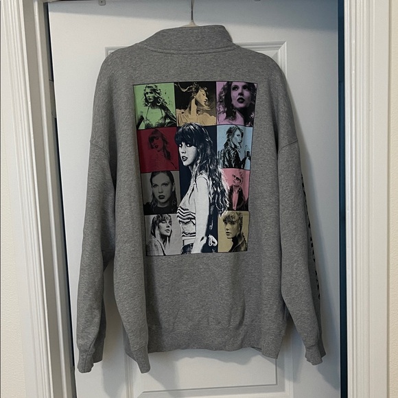 EUC! Taylor Swift Eras Tour Merch Sweatshirt, Size XXL - Picture 8 of 8